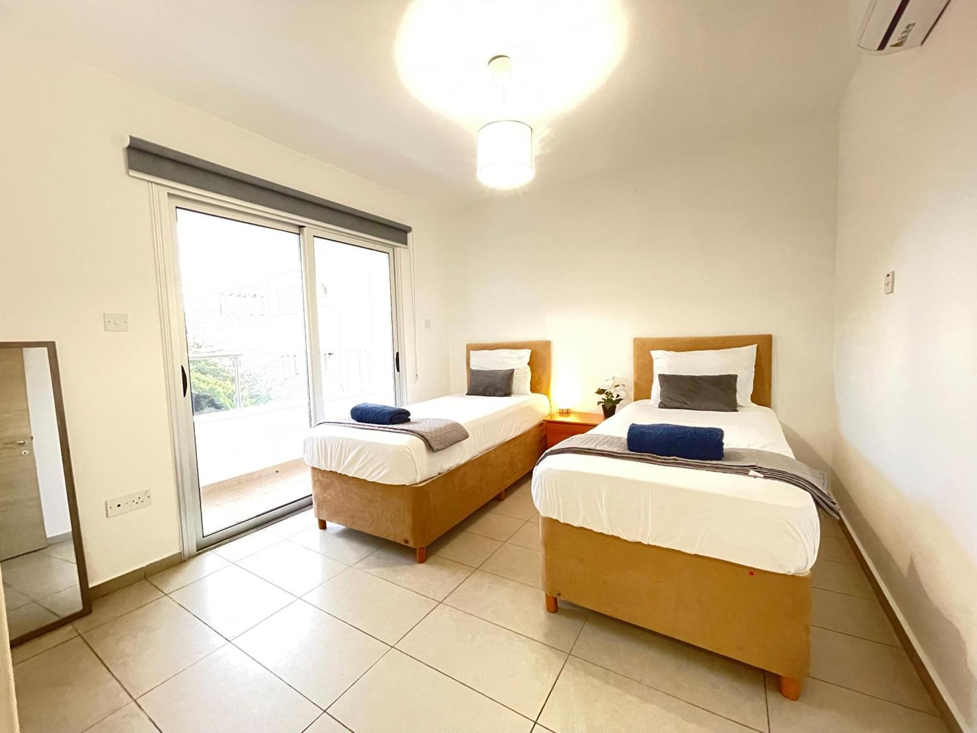 Aurora Holiday Apartment - ไอยานาปา ภายนอก รูปภาพ